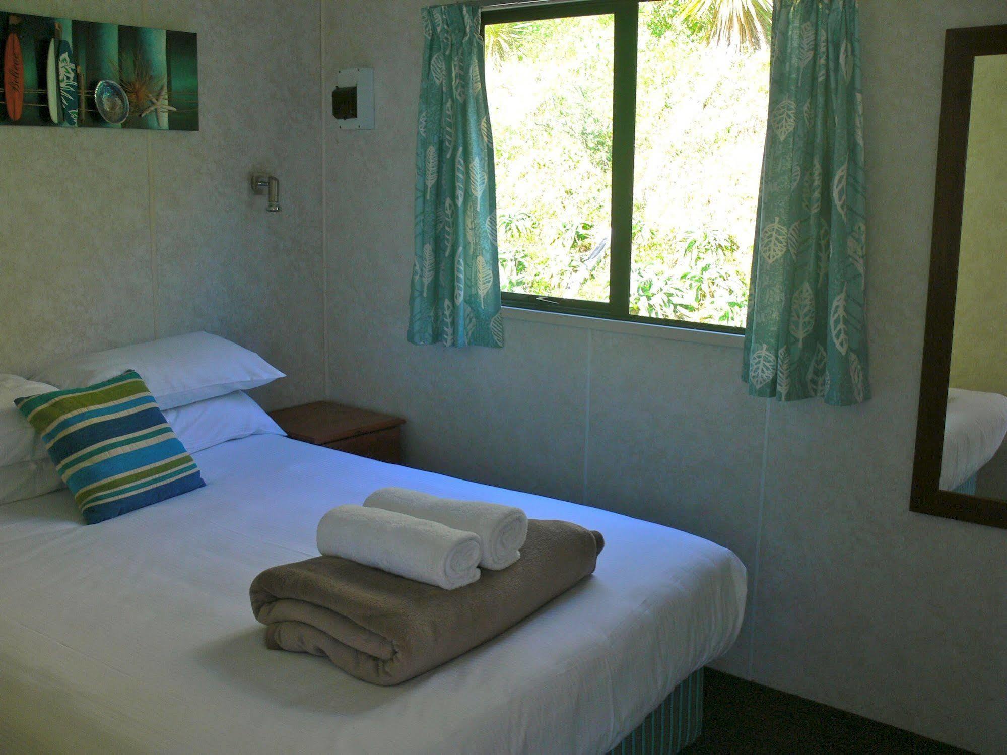 Oakura Beach Holiday Park Eksteriør bilde