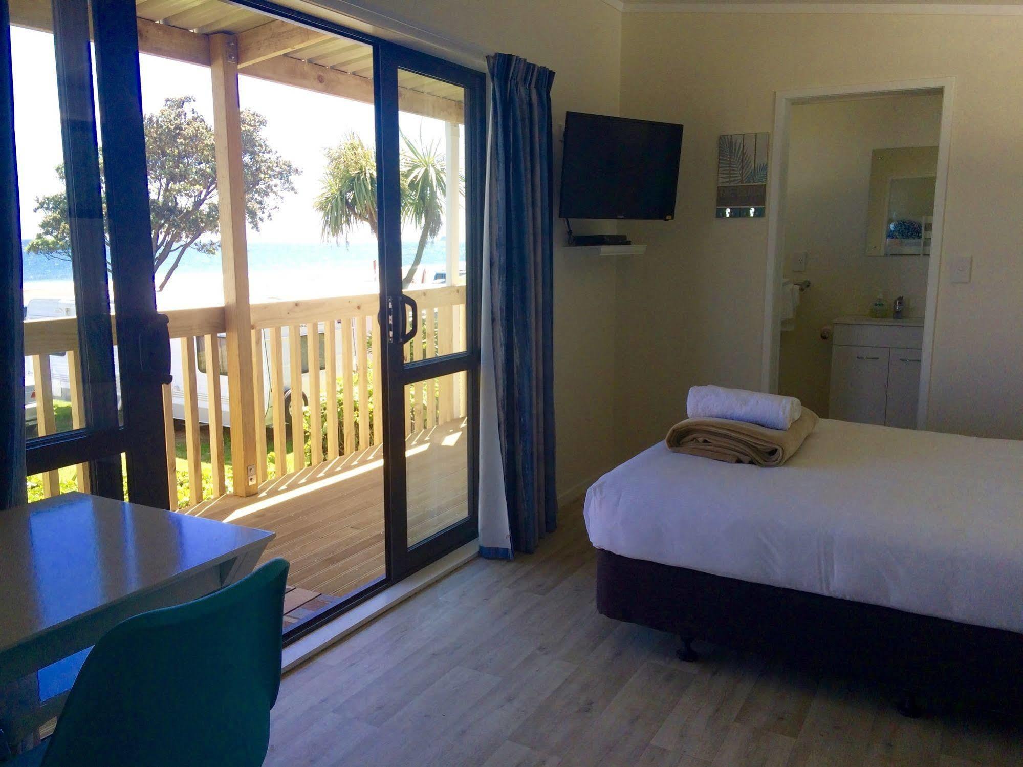 Oakura Beach Holiday Park Eksteriør bilde